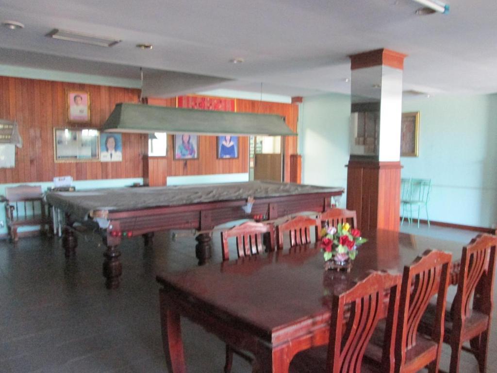 Royal Jommanee Hotel Nongkhai Nong Khai Exterior photo